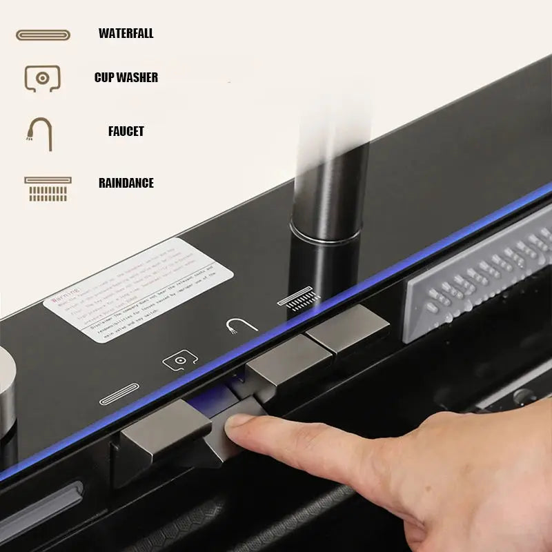 Évier de cuisine en inox avec robinet cascade et affichage digital