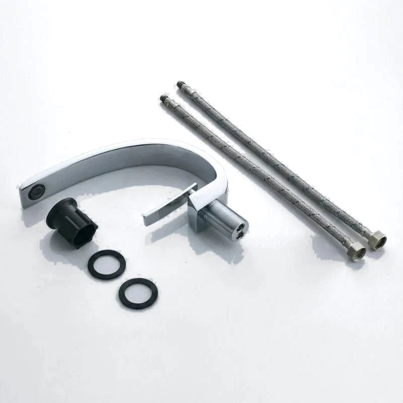 ARCEA — Robinet de salle de bain en laiton courbé chrome