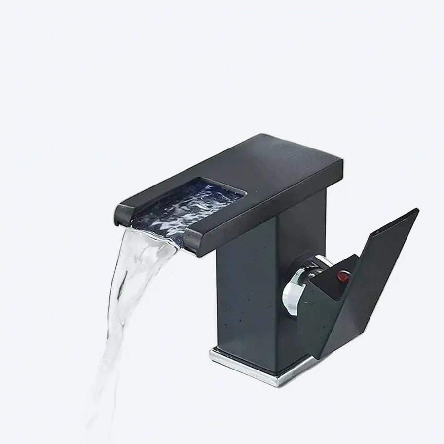 LUCERA — Robinet de salle de bain cascade LED noir mat