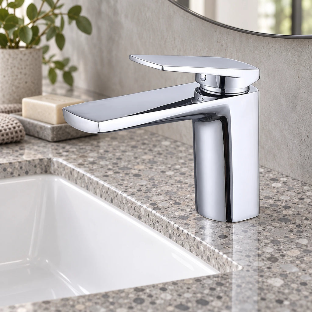 ELVIO — Robinet de salle de bain en laiton chrome — mise en situation Olverton