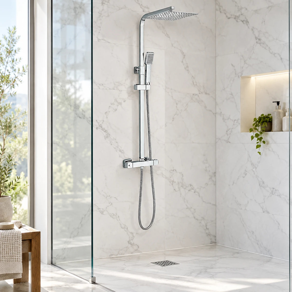 QUARO THERMO — Colonne de douche thermostatique chrome — mise en situation Olverton