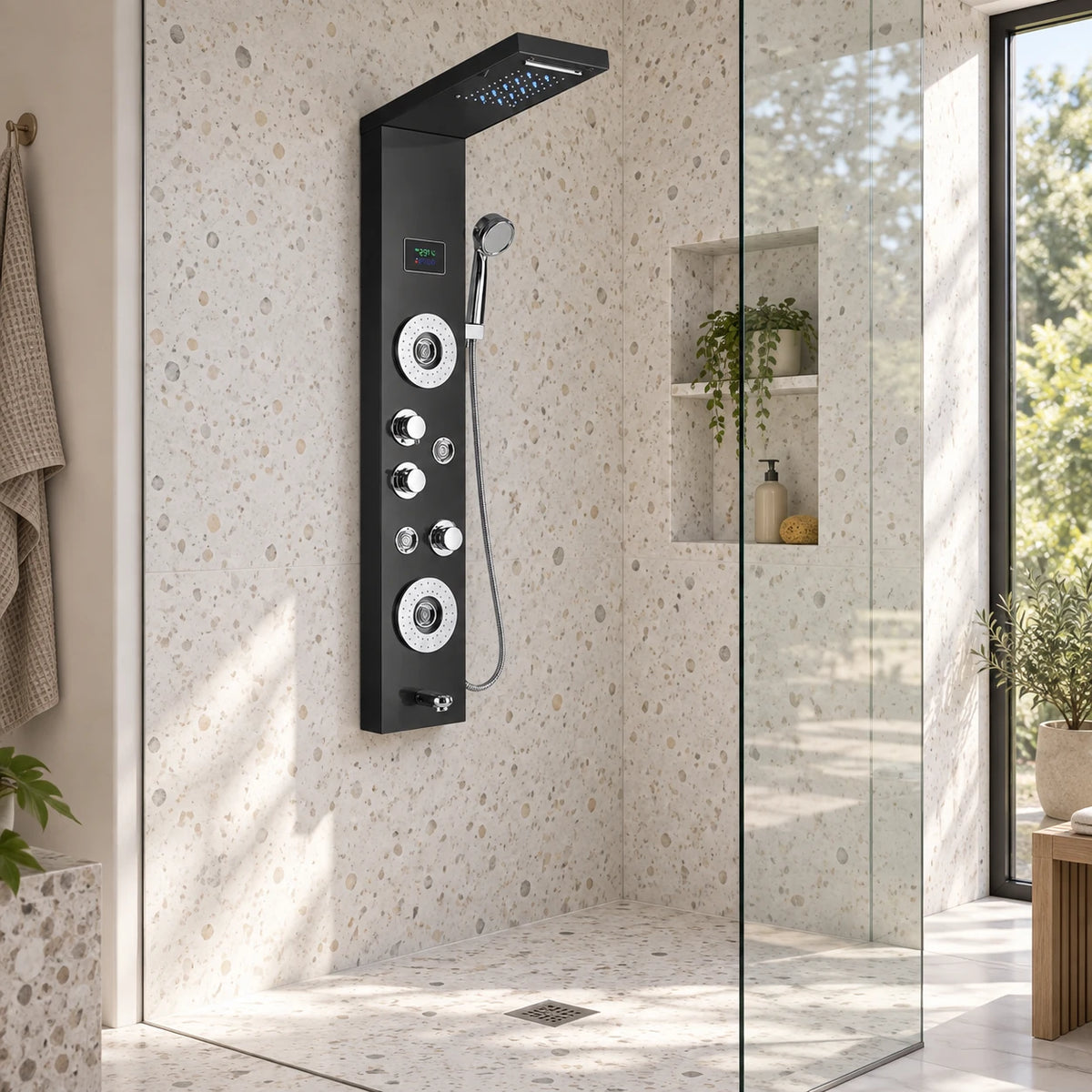 VESTRA PLUS — Colonne de douche hydromassante noire à affichage digital — mise en situation Olverton