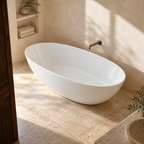 Baignoire îlot Olverton WIKA blanc — vue plongeante en ambiance minérale