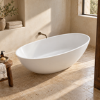 Baignoire îlot Olverton WILA I blanc — vue plongeante en ambiance minérale